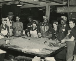 1943 - Women Step In To Support The War Effort
